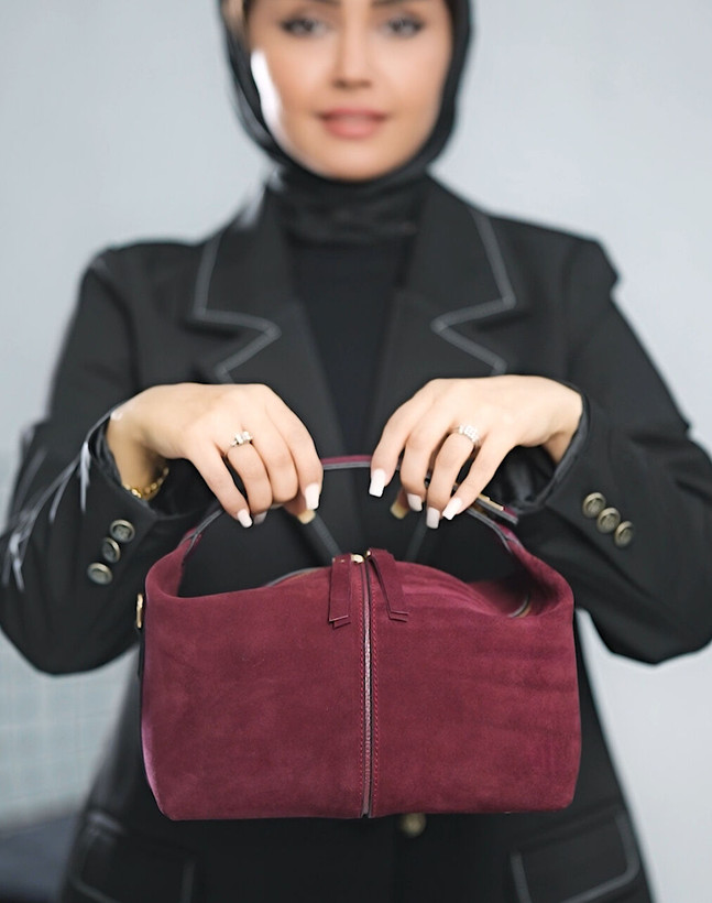 کیف لاریسا رنگ زرشکی